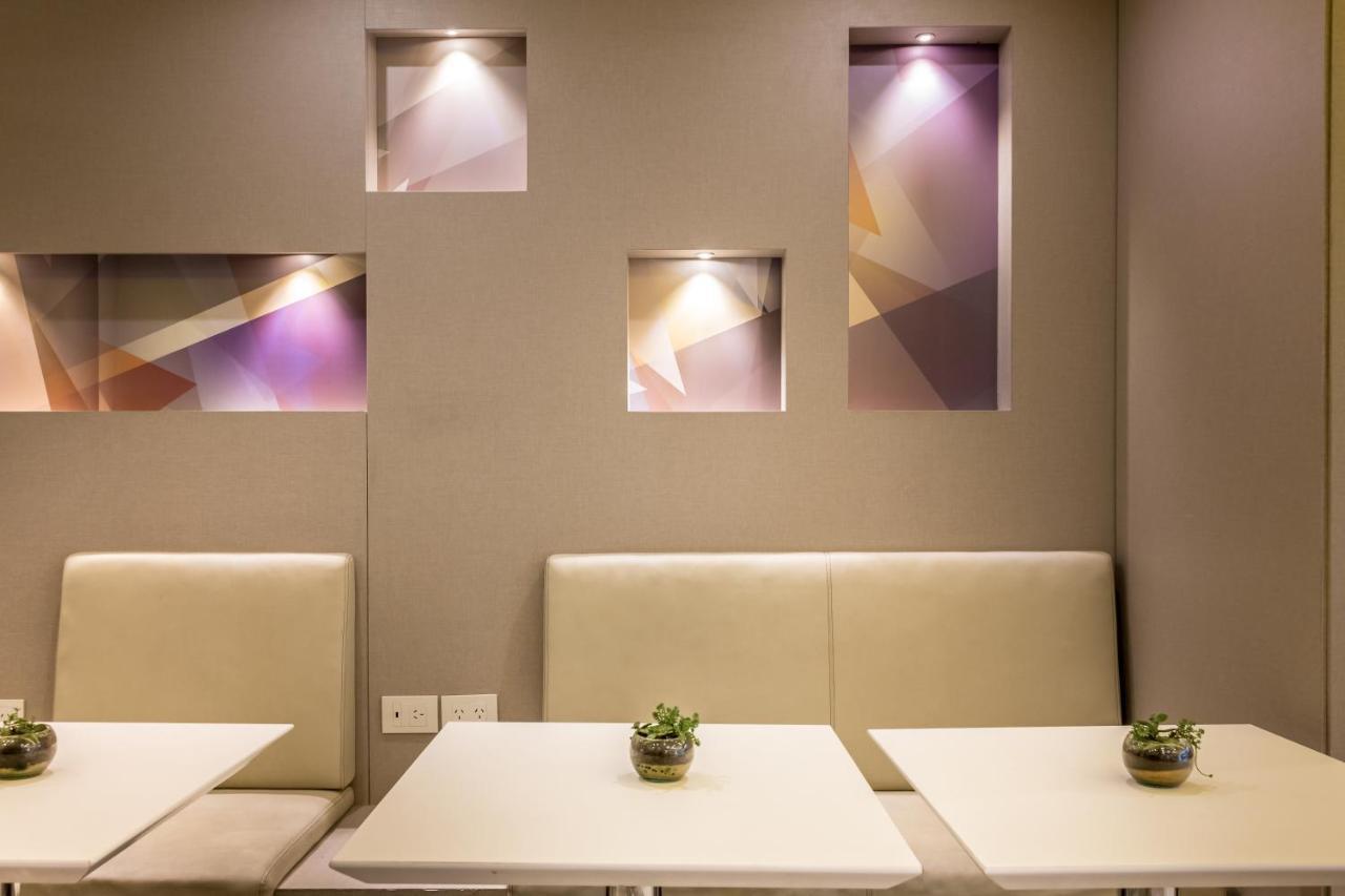 Up Recoleta Hotel