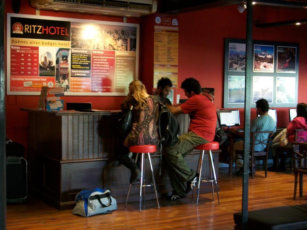 Hostel Ritz & Ba Buenos Aires