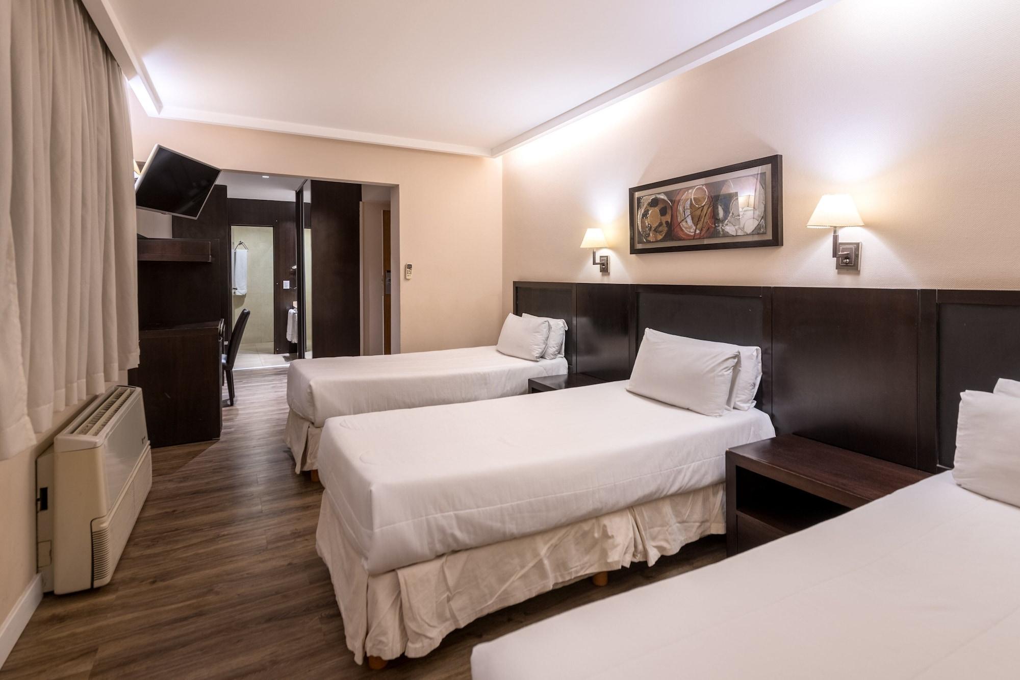 Hotel Exe Colón