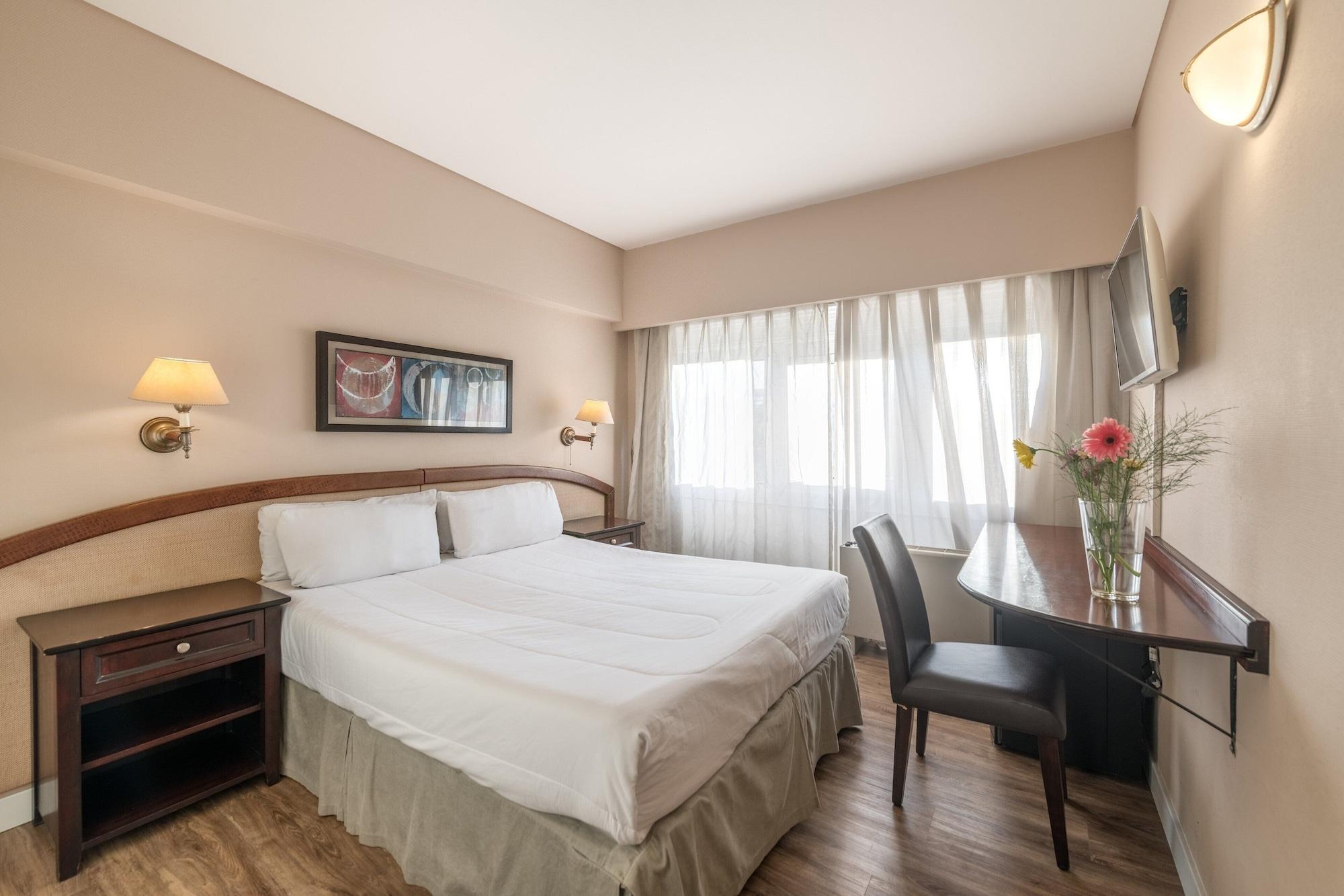 Exe Colón Hotel