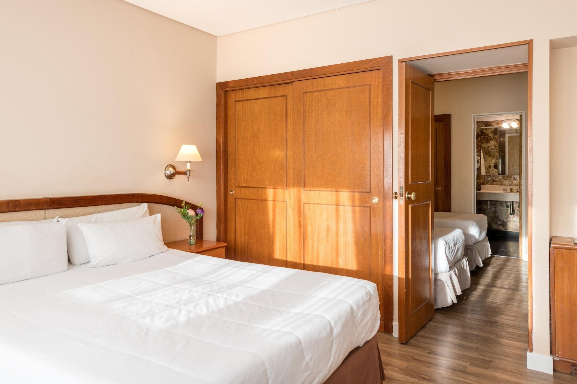 Exe Colón Hotel 4*