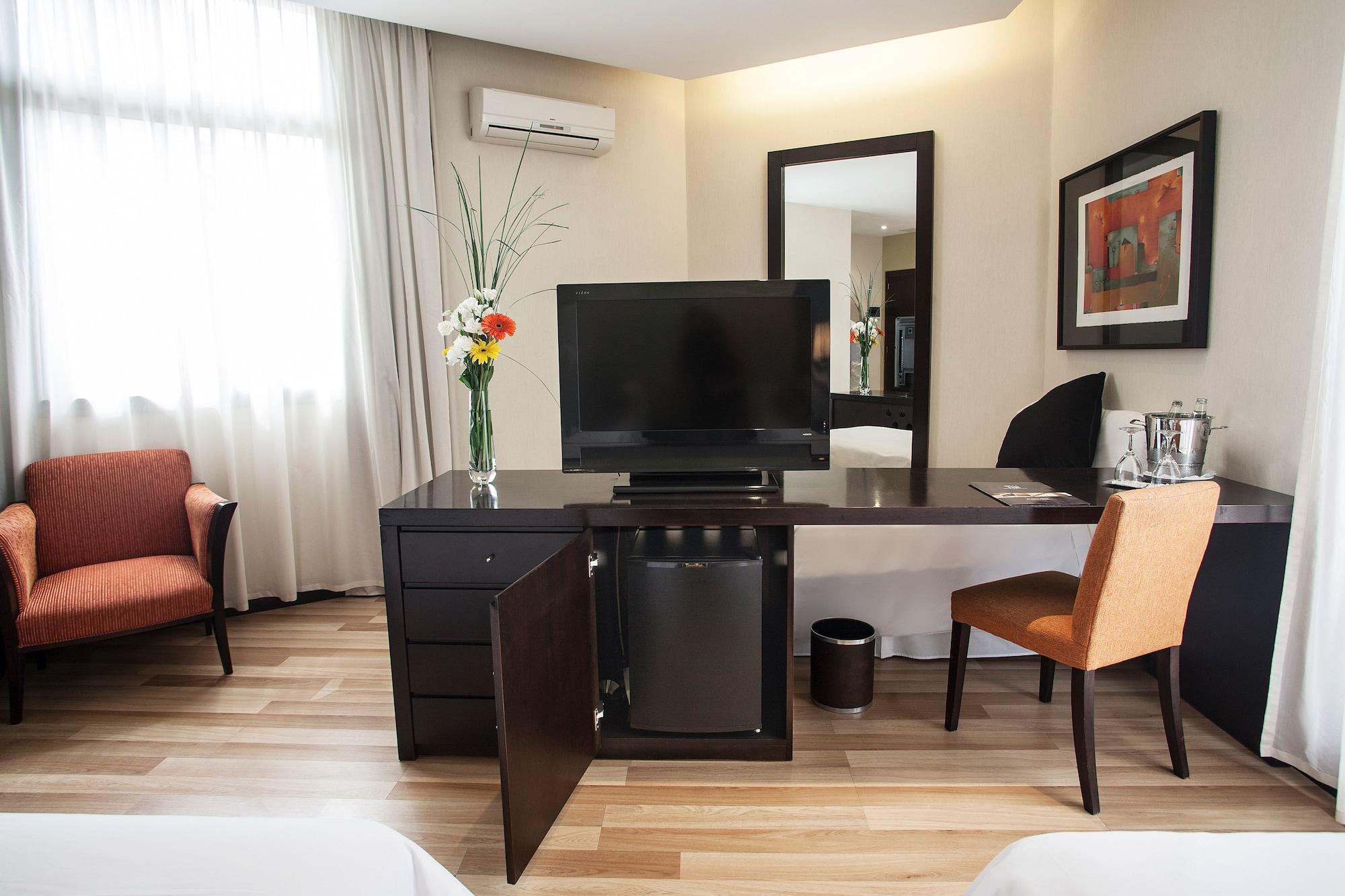 Hotel Hr Luxor 4*