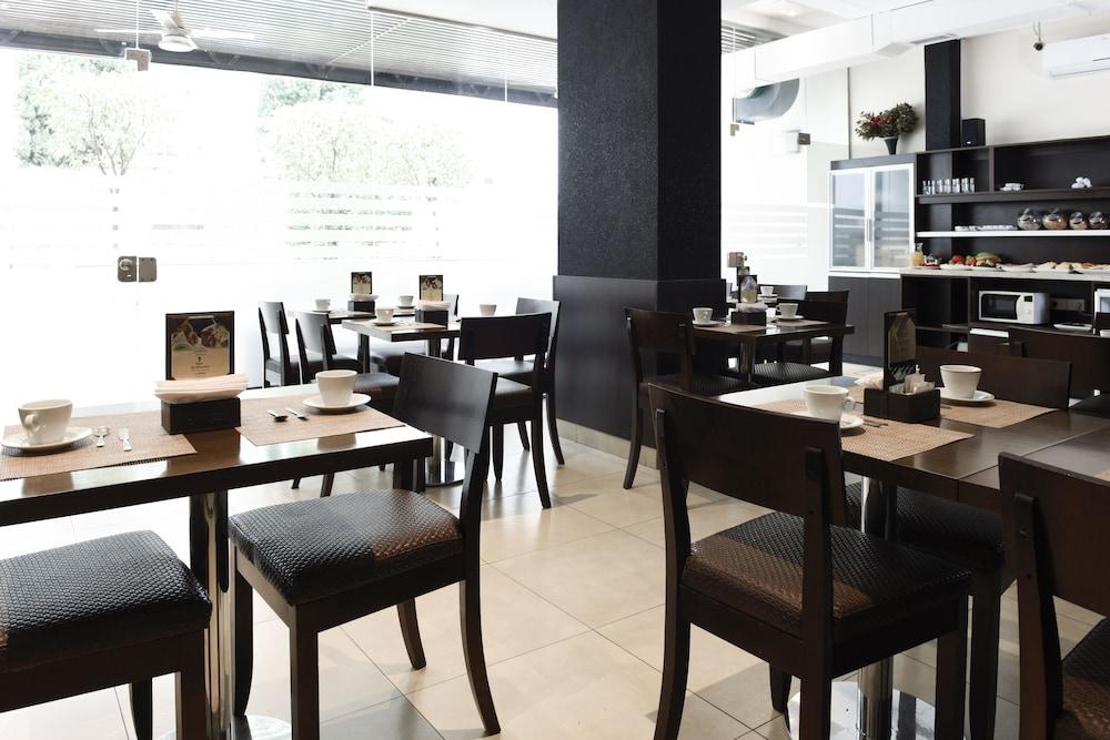 Argenta Belgrano Hotel 4*