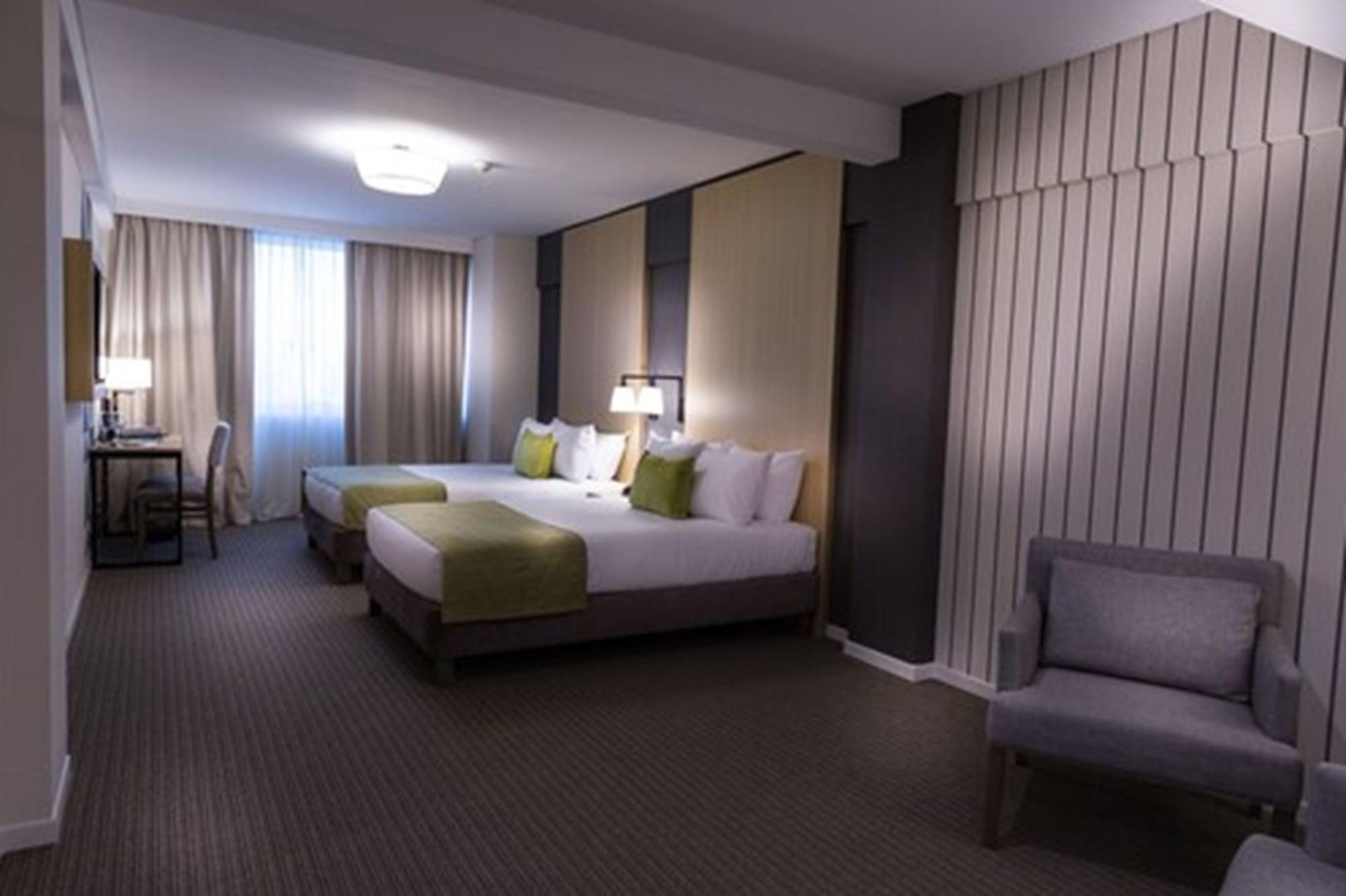 Howard Johnson Plaza Hotel Buenos Aires