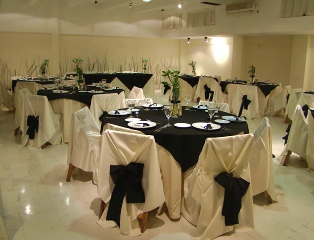 Hotel Sarum Design