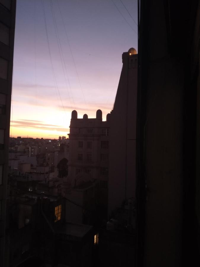 Hermoso En El Centro De Buenos Aires. Buenos Aires