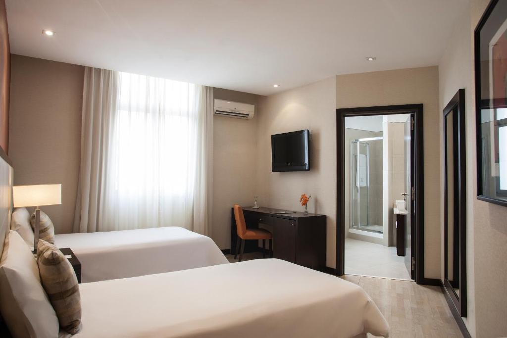 Hr Luxor Buenos Aires