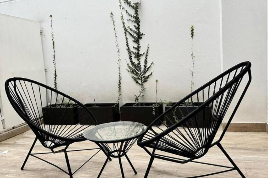 Apartamento 2 Ambientes Con Pileta, Centro De Bsas *