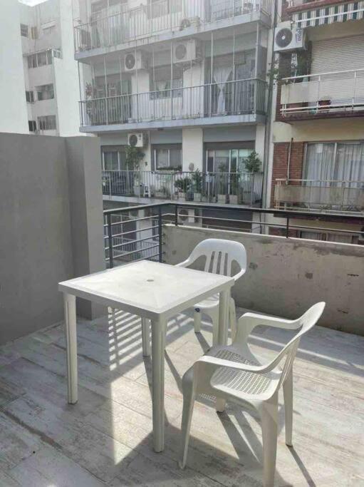 2 Amb. Palermo Botanico. Frente. Balcon Terraza. Apartment