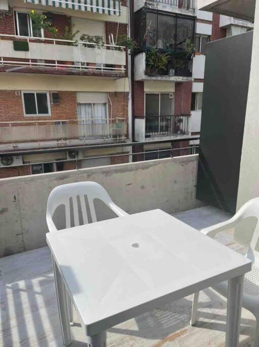 2 Amb. Palermo Botanico. Frente. Balcon Terraza. * Buenos Aires