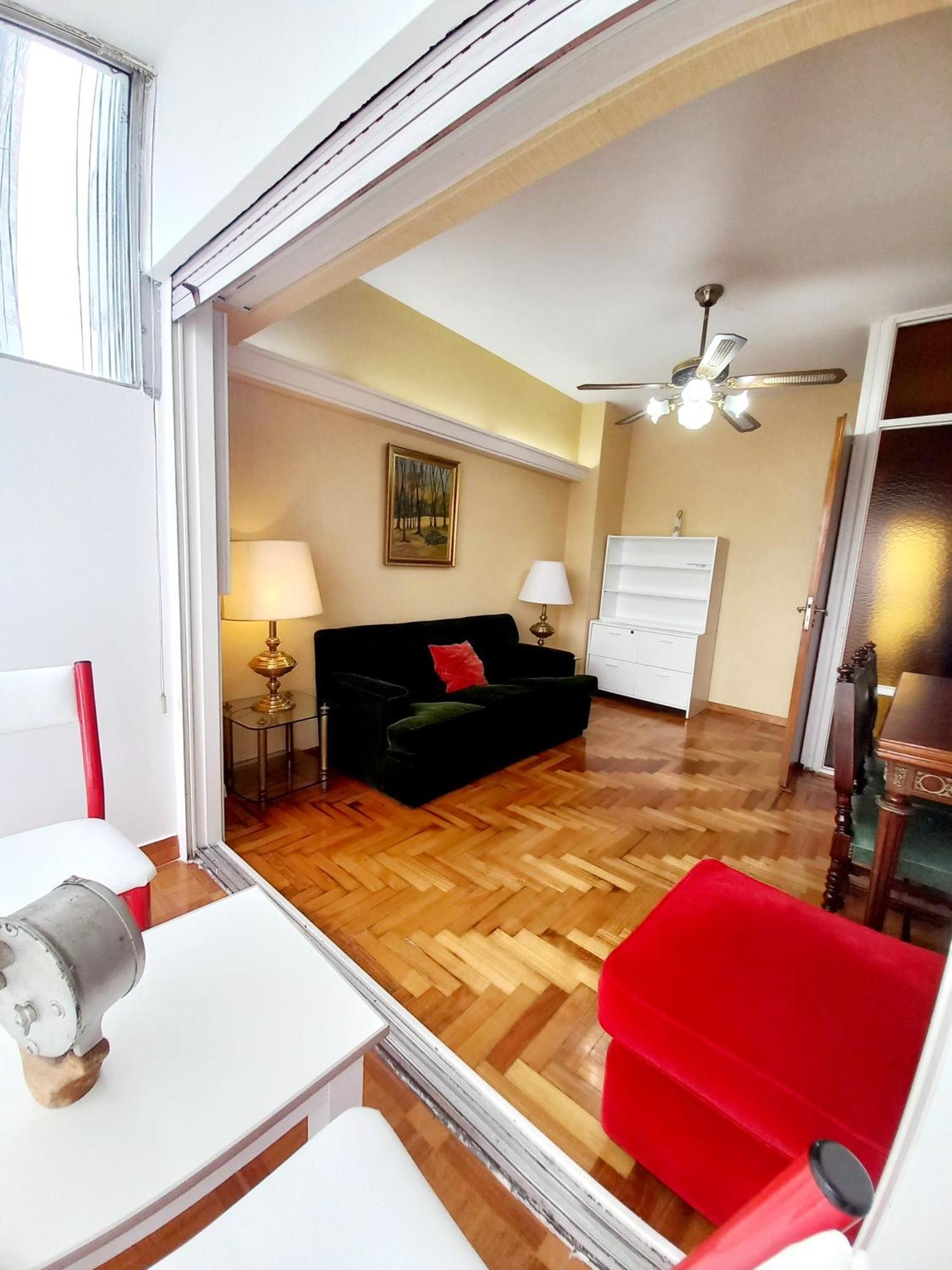 Apartment Departamento Sobre Calle Corrientes, Obelisco