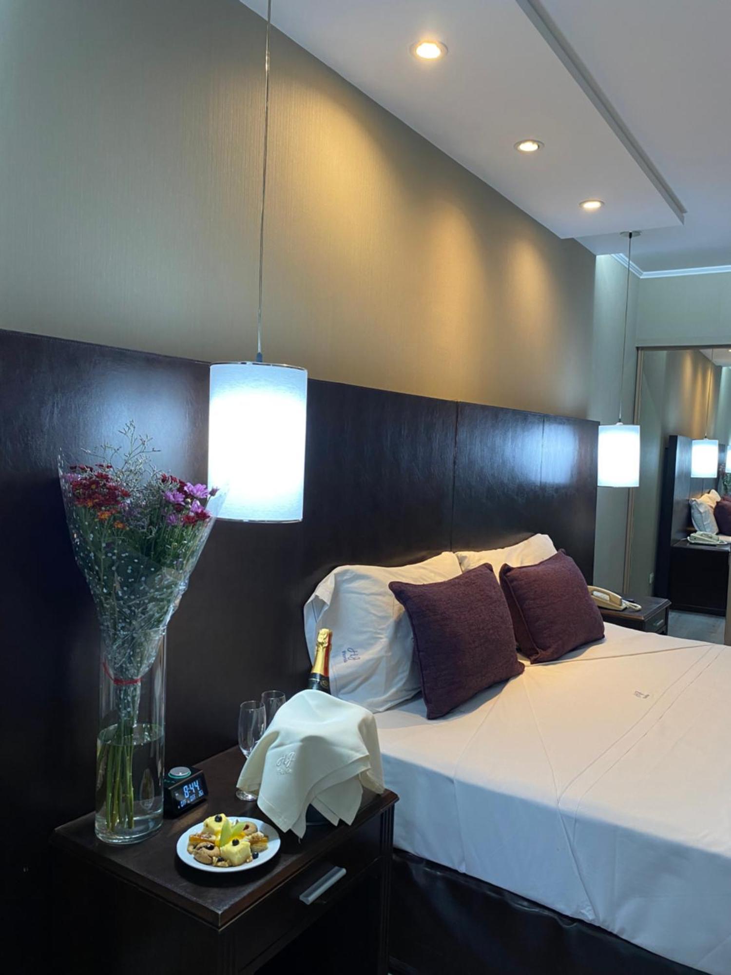 Howard Johnson Plaza By Wyndham Florida Street Hotel Buenos Aires