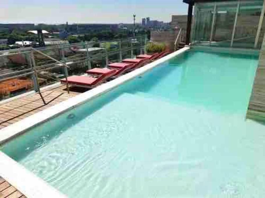 Lirio Deluxe Studio Apartment