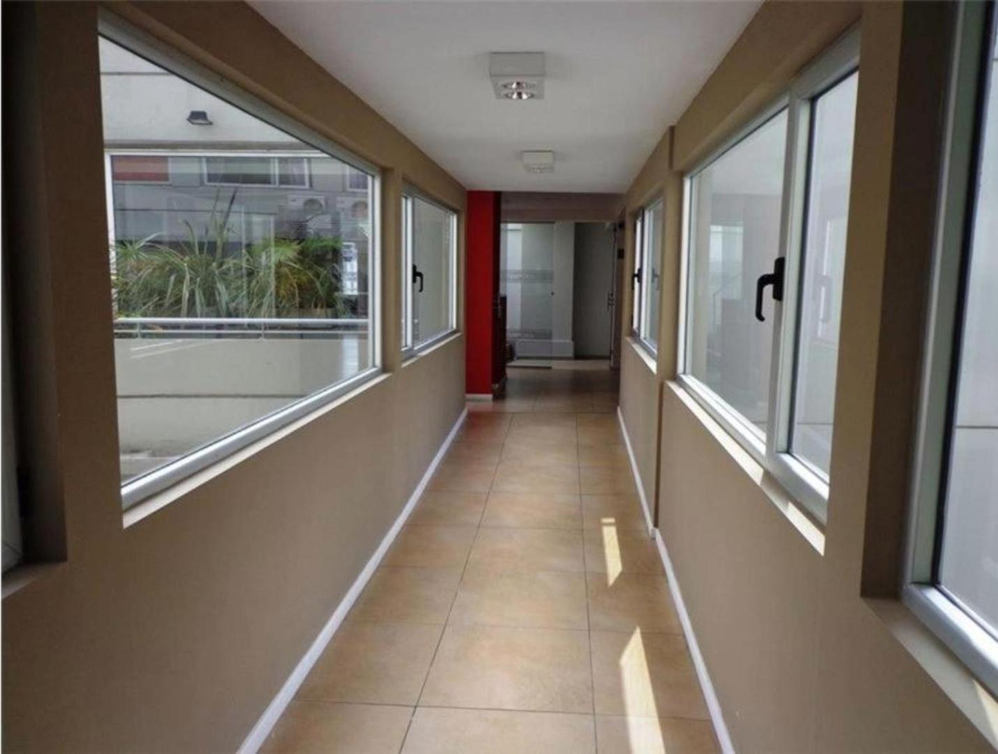 Monoambiente Frente Al Hospital Italiano Buenos Aires