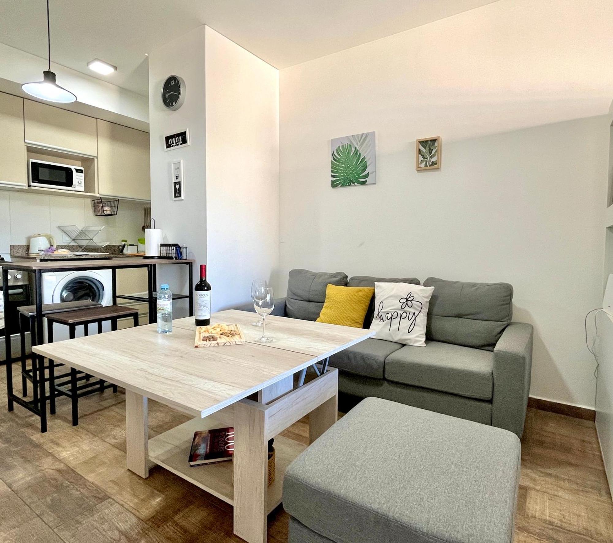 Modern & Comfortable In Recoleta Apartment