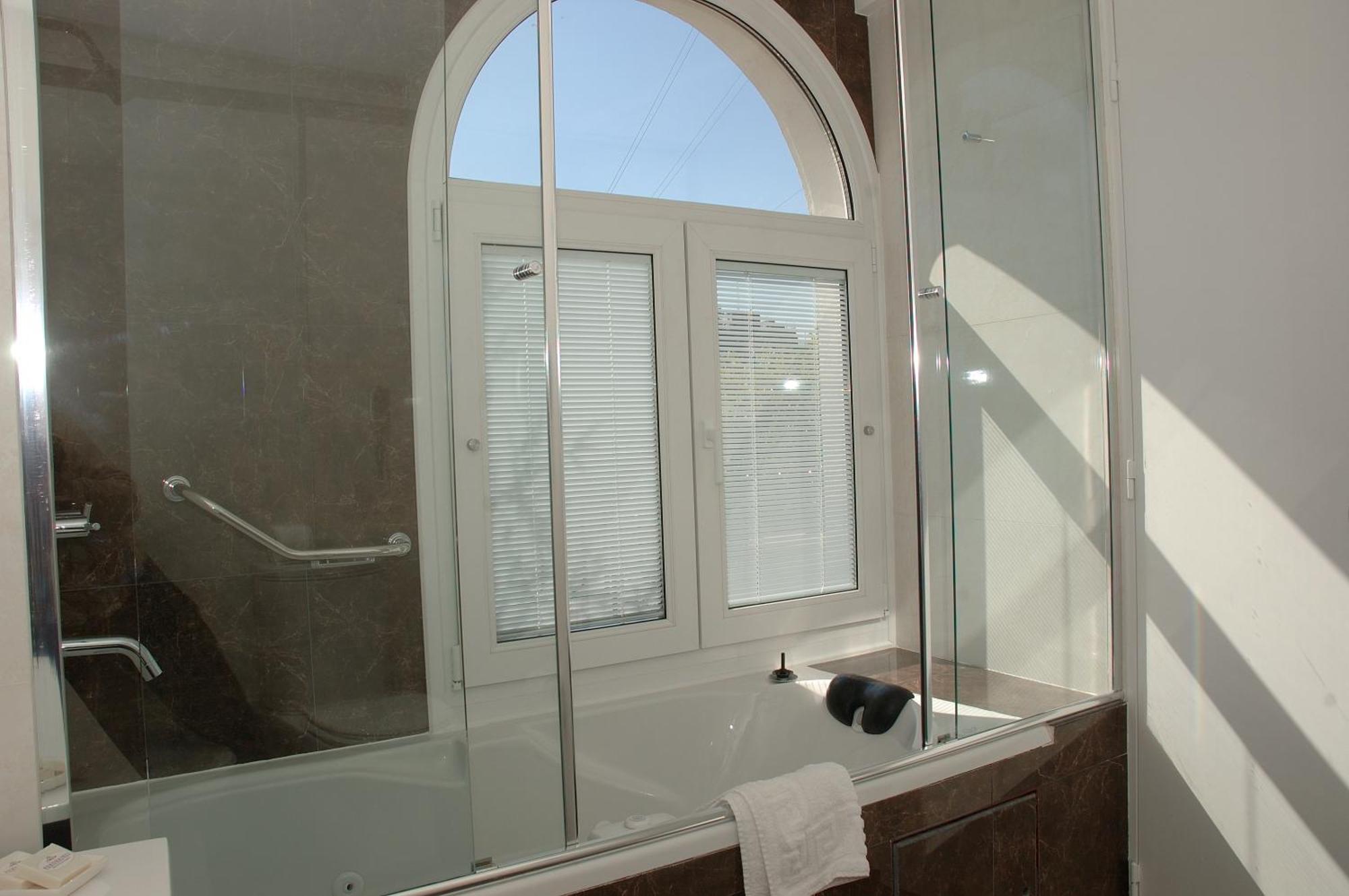 Hotel Purobaires Boutique 4*
