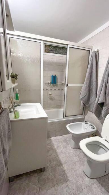 Hermoso Departamento Recien Restaurado - Caballito Apartment *
