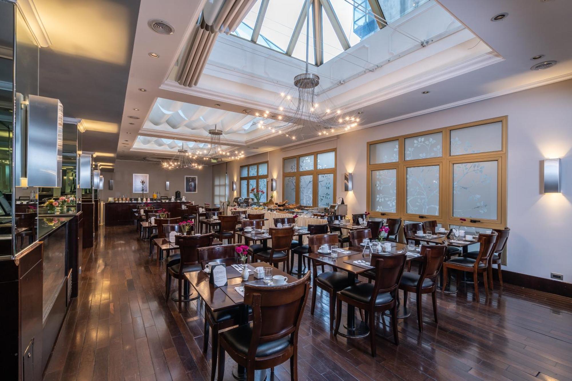 Hotel Intersur Recoleta Buenos Aires
