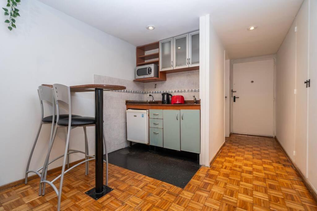 Comodo Departamento Centrico, A Pasos Del Obelisco Buenos Aires