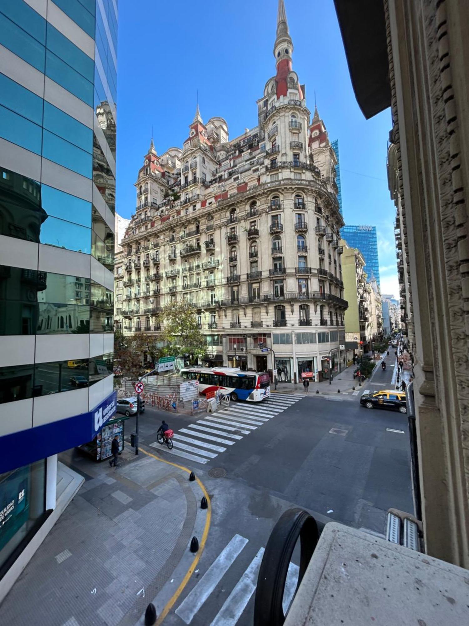 Cordoba Departamento, A 200 Mts De Peatonal Florida Y A 200 Mts Av 9 De Julio Apartment