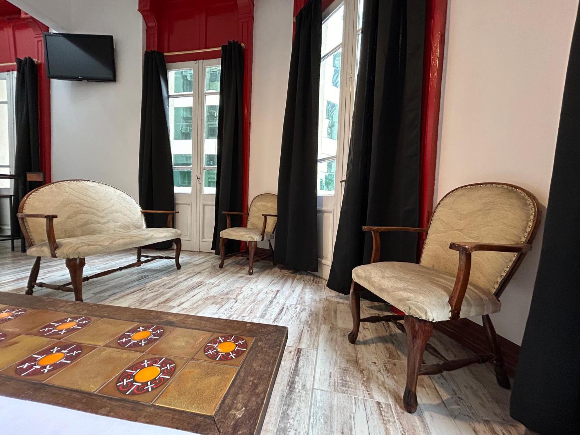 Cordoba Departamento, A 200 Mts De Peatonal Florida Y A 200 Mts Av 9 De Julio Buenos Aires