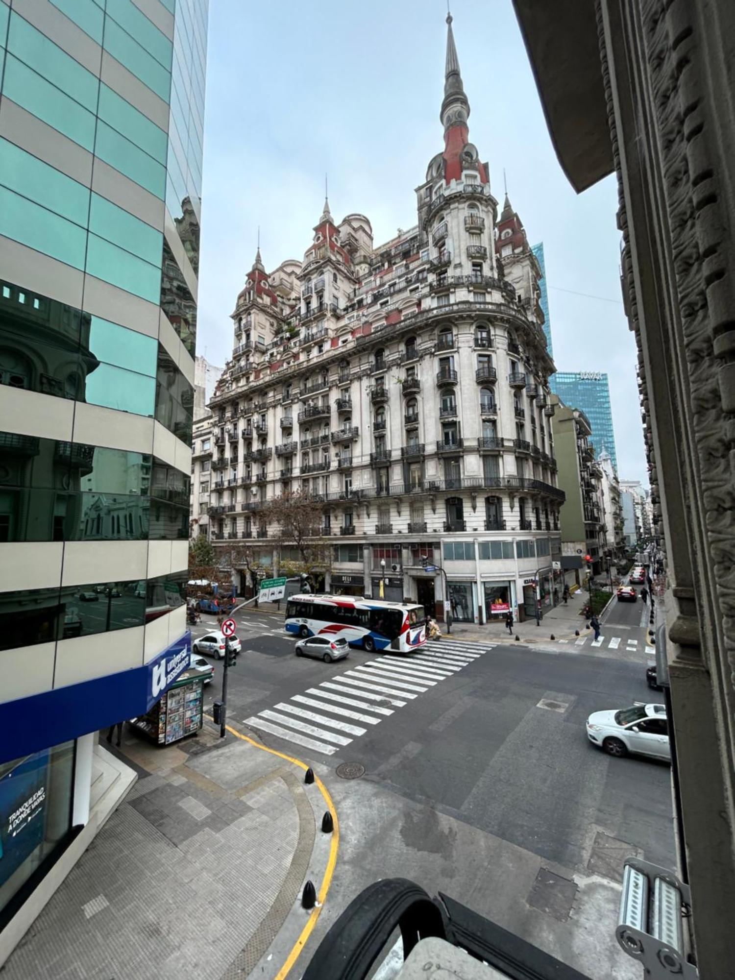Cordoba Departamento, A 200 Mts De Peatonal Florida Y A 200 Mts Av 9 De Julio Buenos Aires