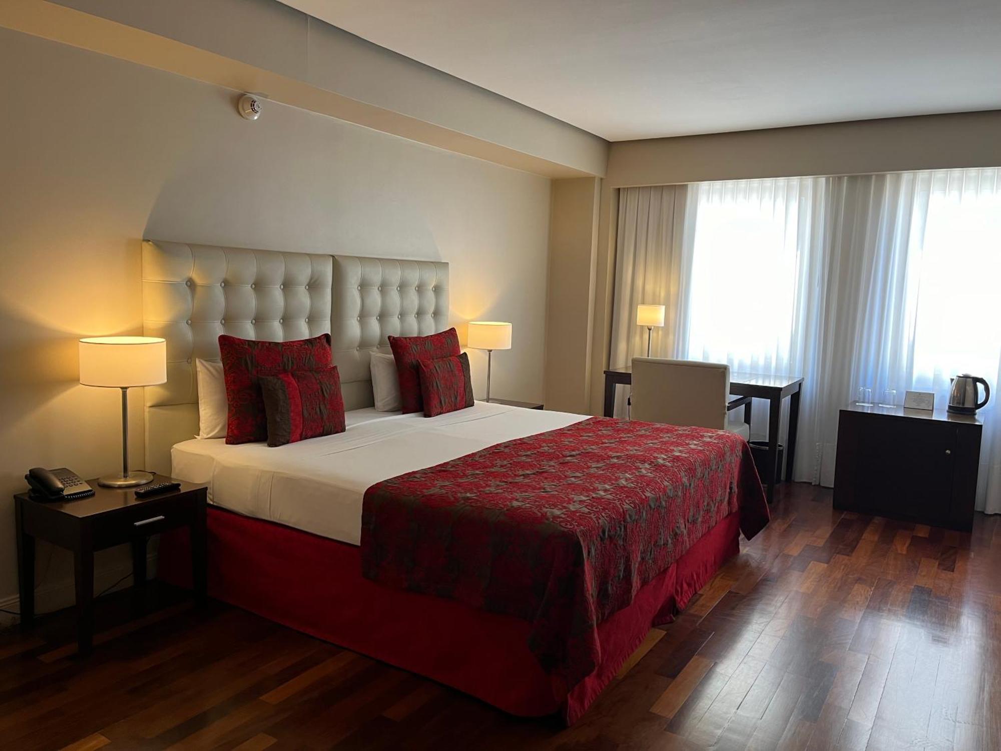 Hotel Kenton Palace 4*
