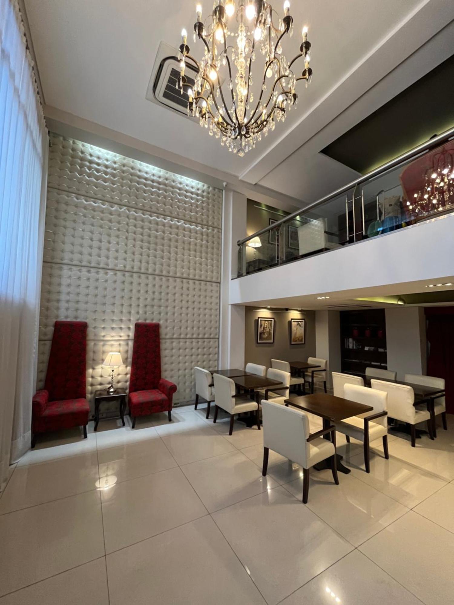 Hotel Kenton Palace 4*