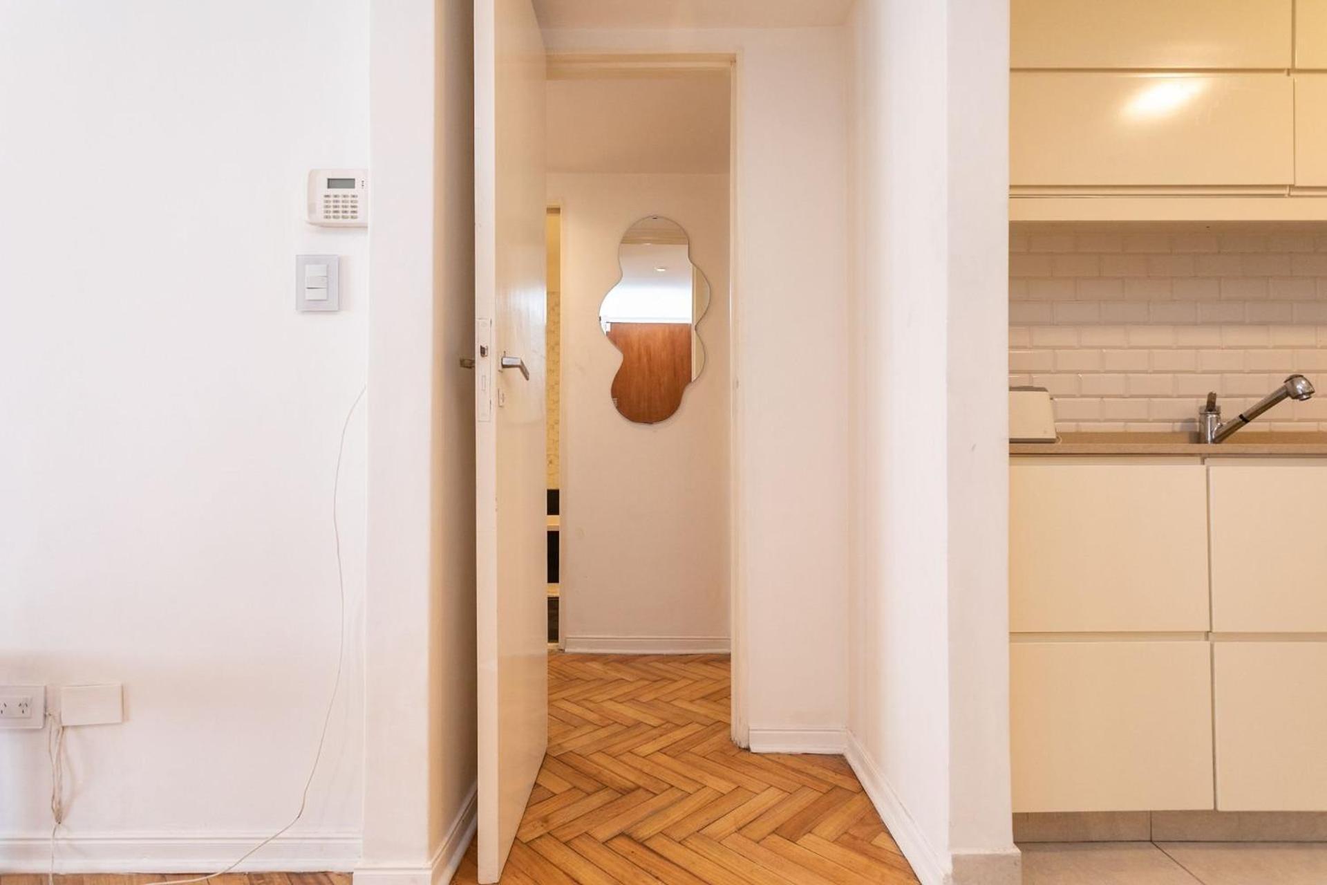 Hermoso Depto Para 4 Personas En Almagro Con Patio Privado Buenos Aires