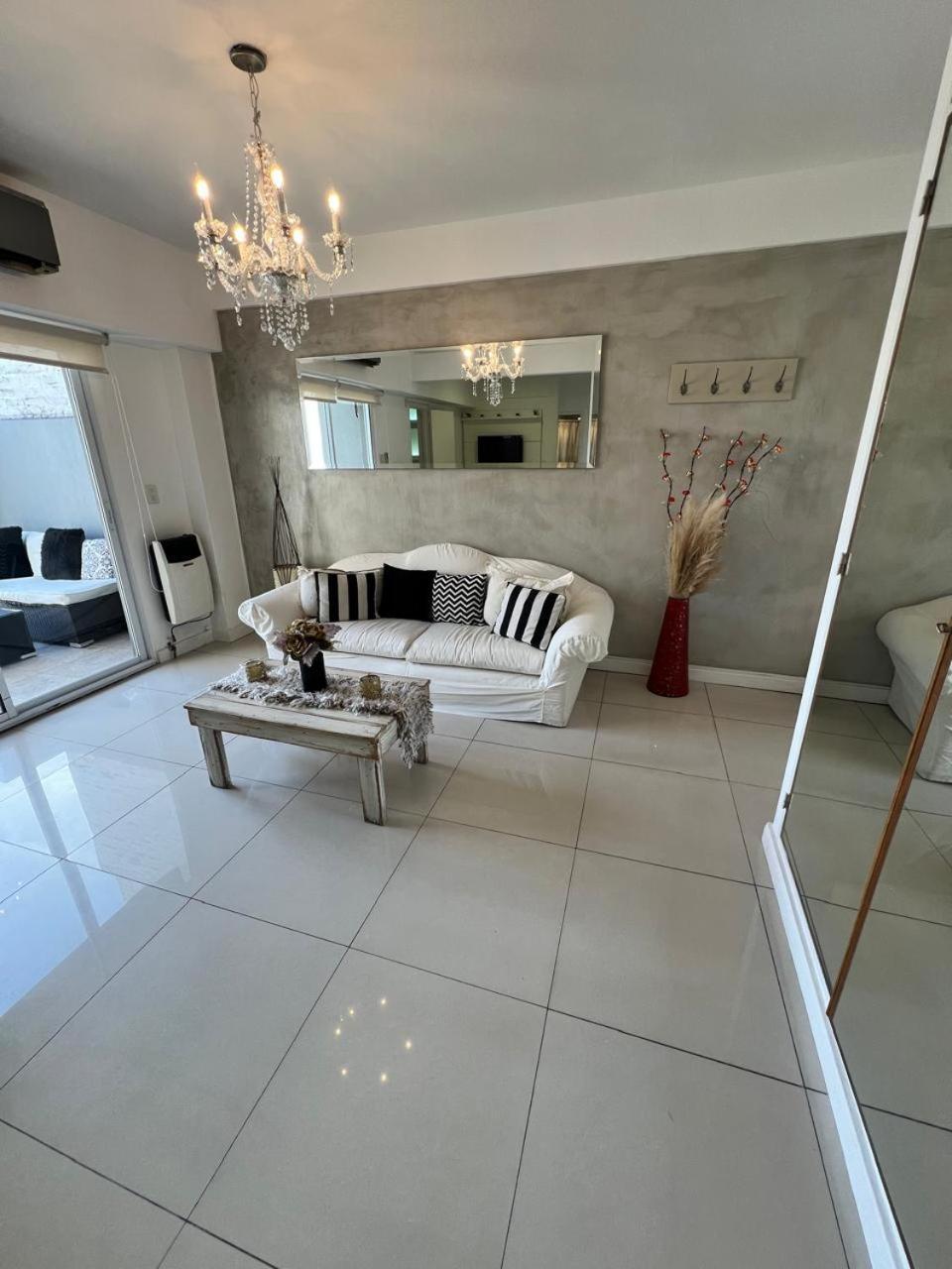 Departamento 3 Ambientes Con Terraza Colegiales