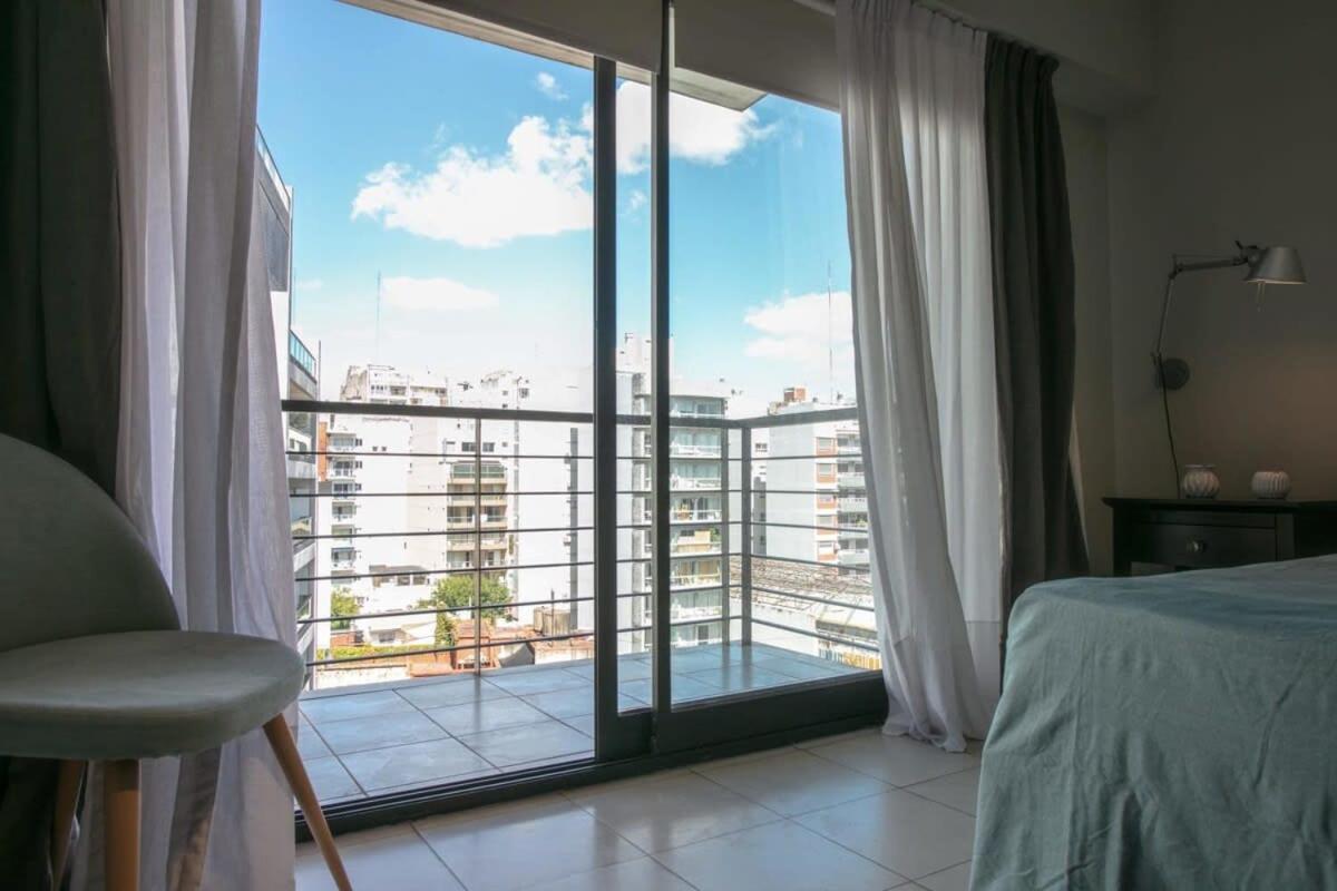 Apartment The Feather - Comfortable With Balcony *