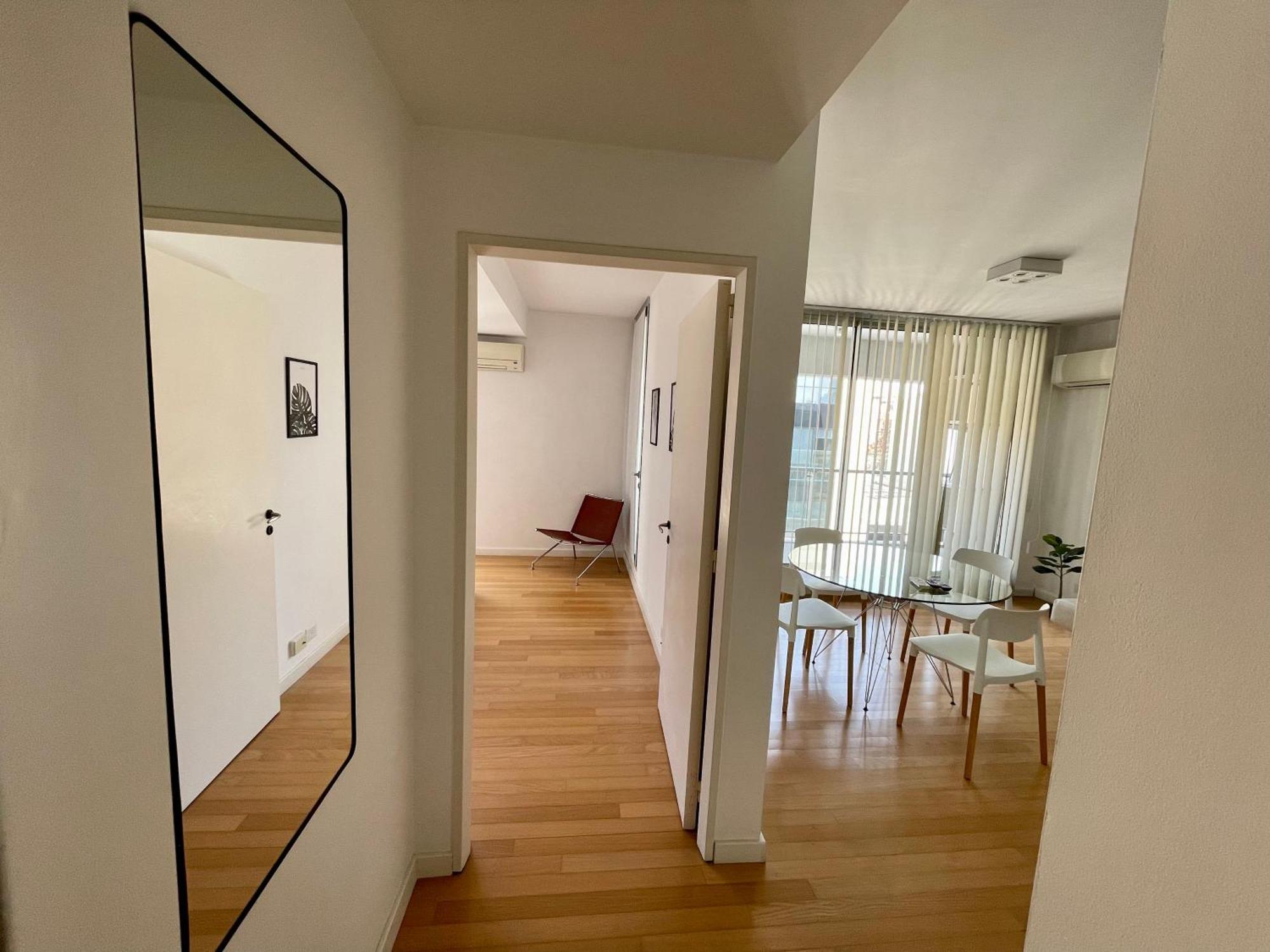 Luxury With Full Amenities Apartment *