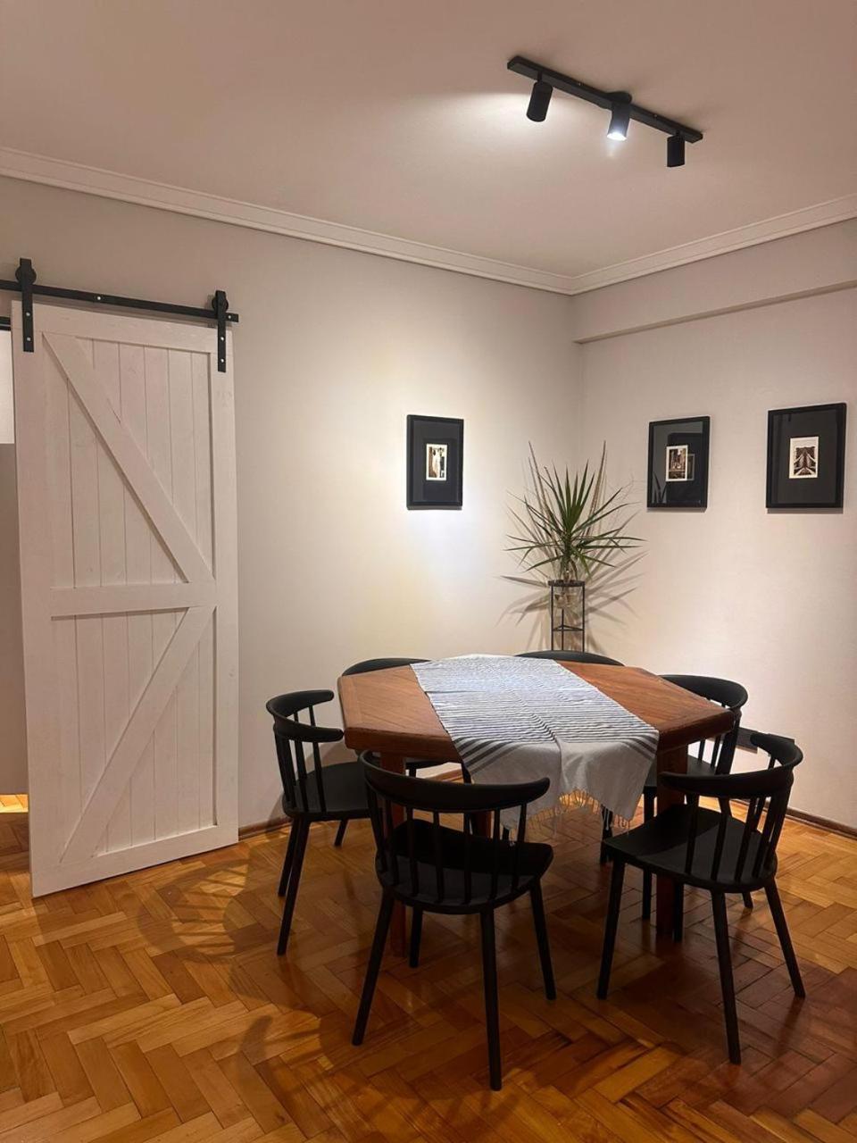 Apartment Recoleta, 3 Ambientes Con Cochera *