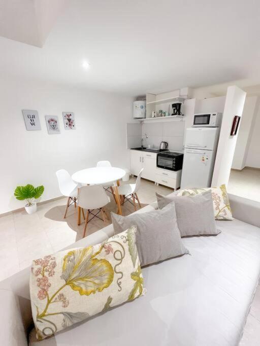 Apartment Borges House Aparts Con Cochera A Dos Cuadras Del Obelisco!