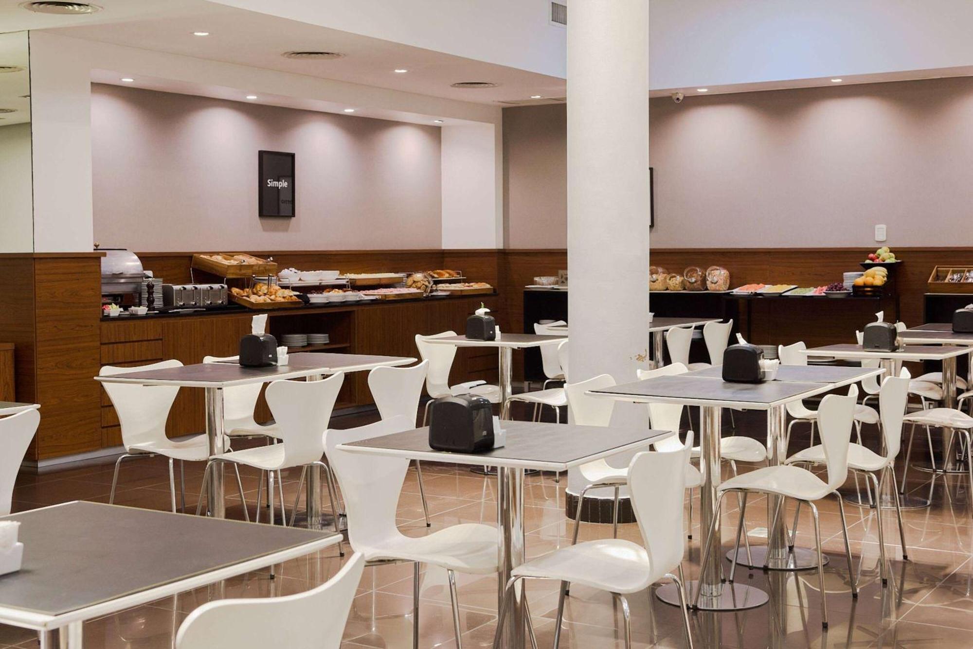 Dazzler By Wyndham Maipu Hotel 4*