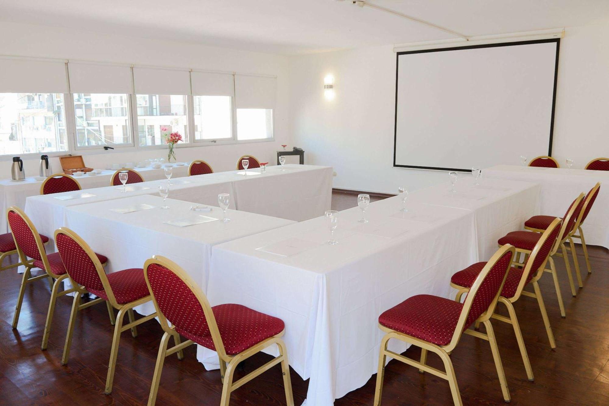 Dazzler By Wyndham Maipu Hotel Buenos Aires