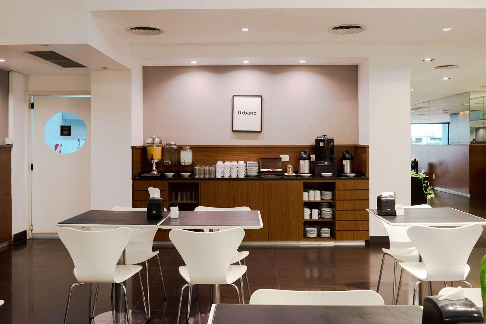 Hotel Dazzler By Wyndham Maipu