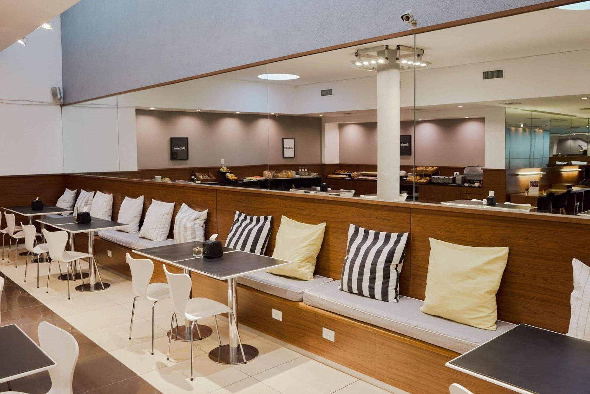Hotel Dazzler By Wyndham Maipu 4*