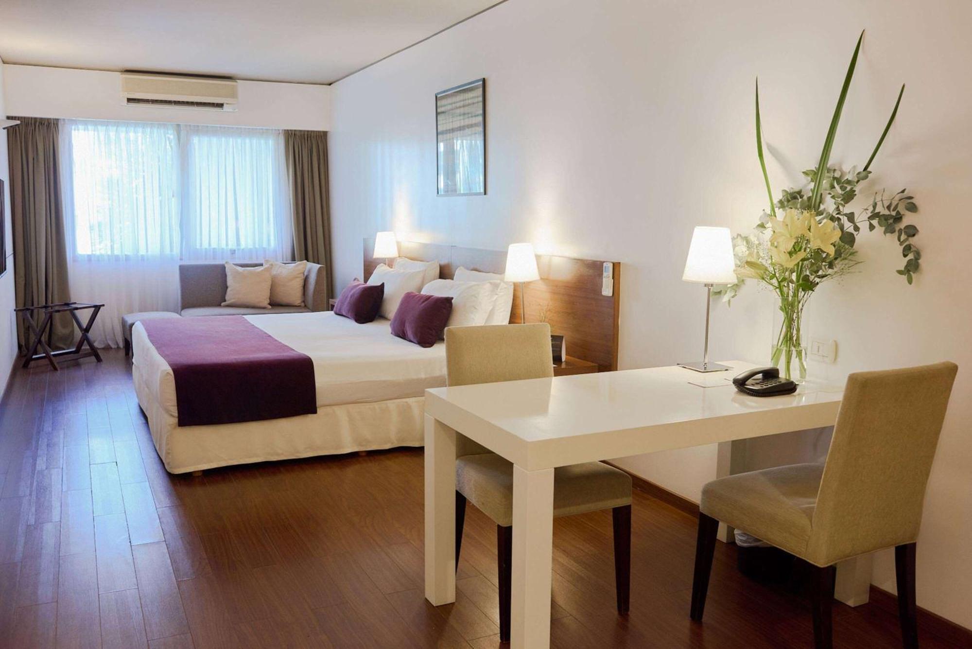 Dazzler By Wyndham Maipu 4*