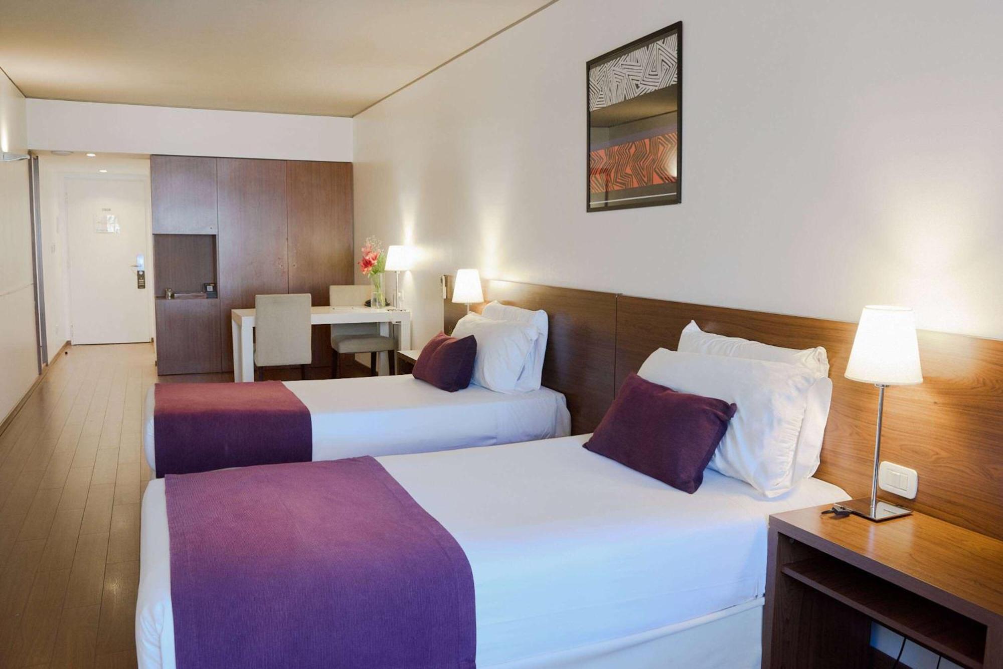 Hotel Dazzler By Wyndham Maipu Buenos Aires