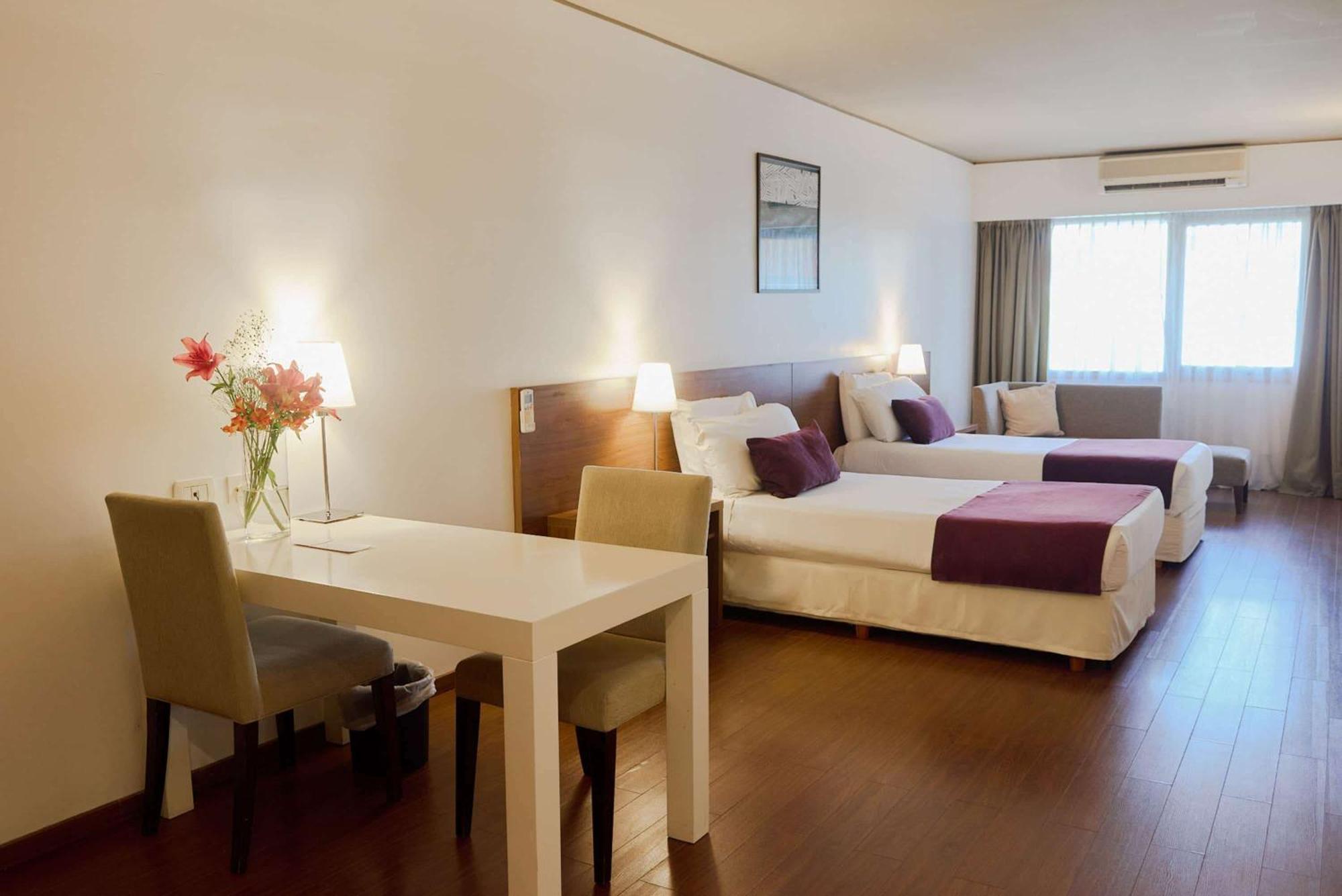 Hotel Dazzler By Wyndham Maipu