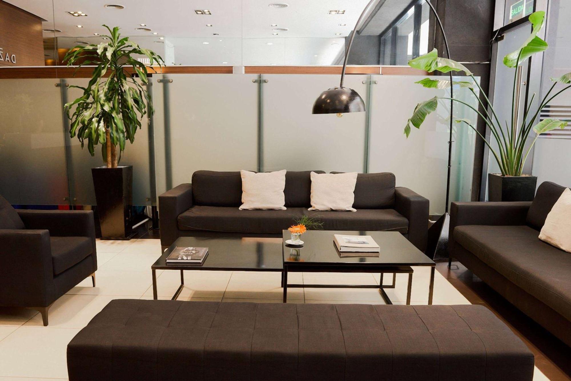 Hotel Dazzler By Wyndham Maipu