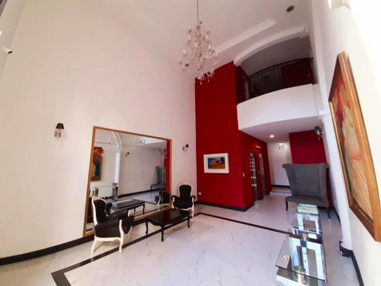 Departamento 4 En Monserrat Apartment *