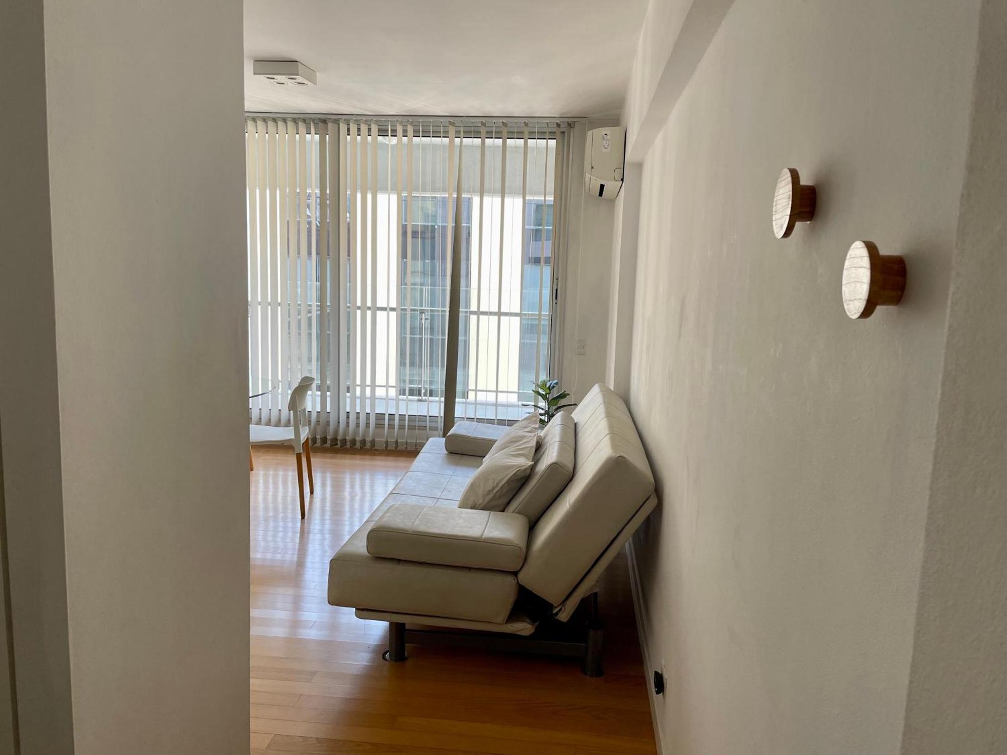 Apartment Luxury With Full Amenities *