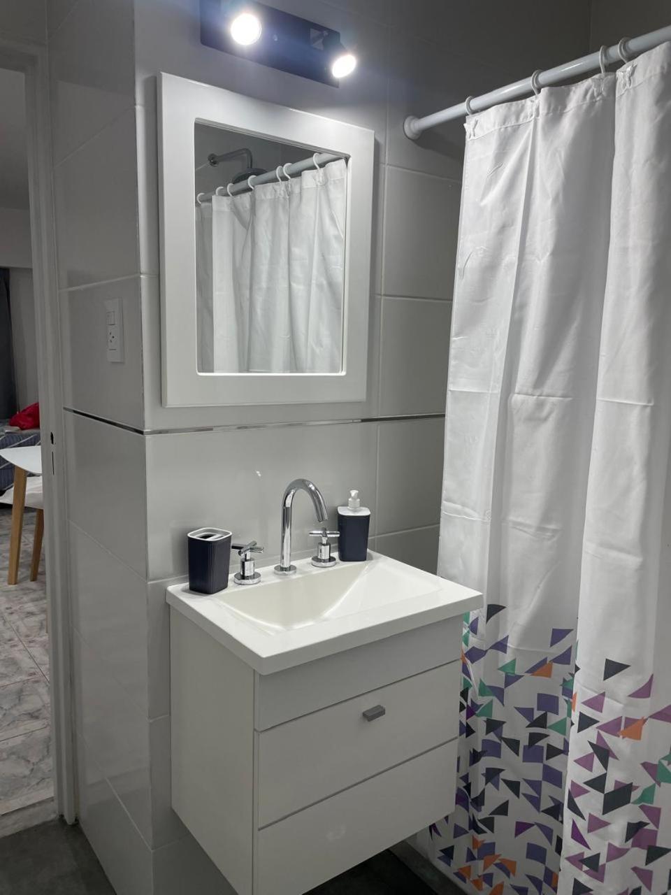 Centro - Departamento Totalmente Renovado * Buenos Aires