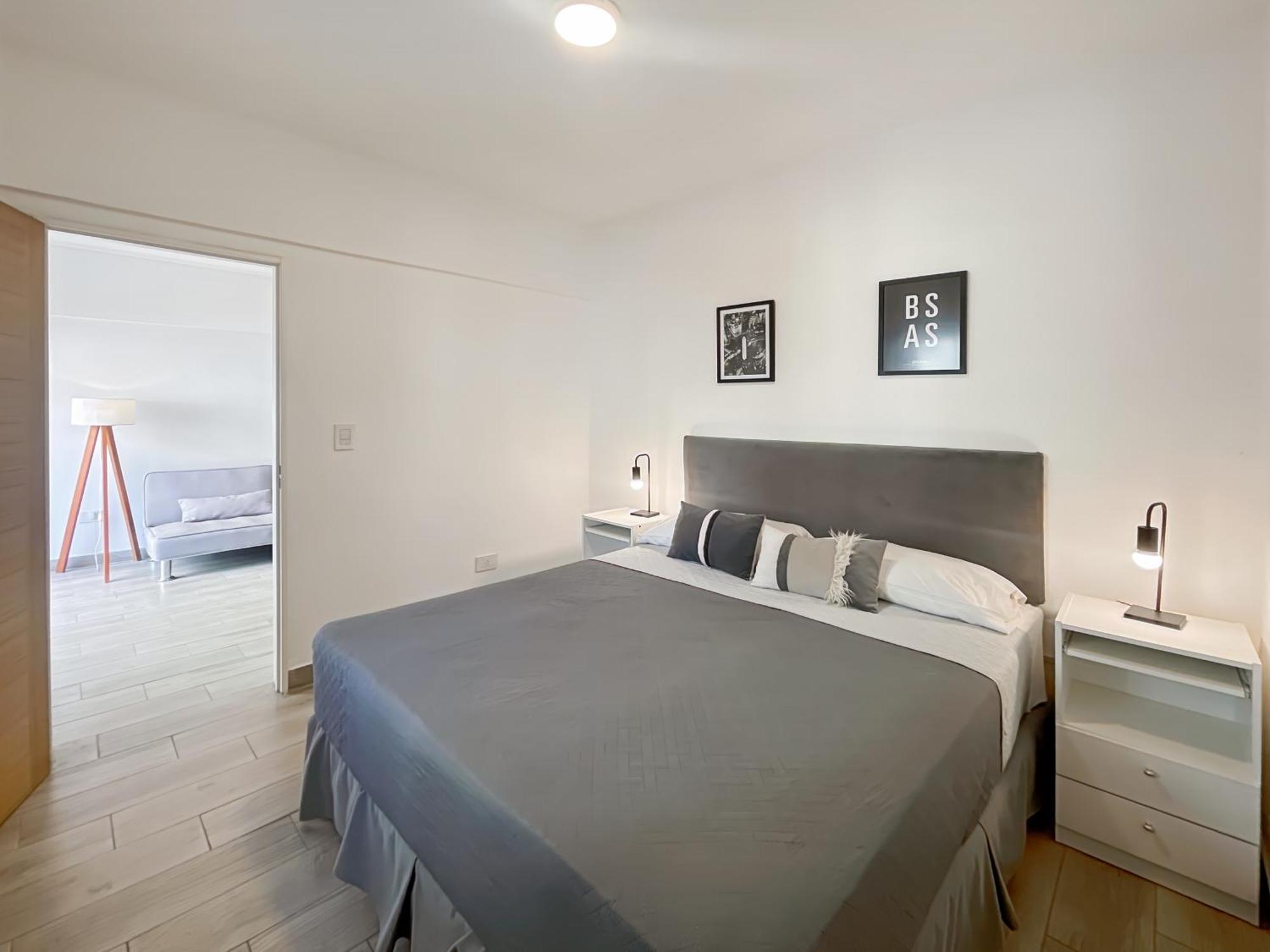 Apartment Modern With Amenities In The Heart Of The Saenz Pena -u4 Buenos Aires