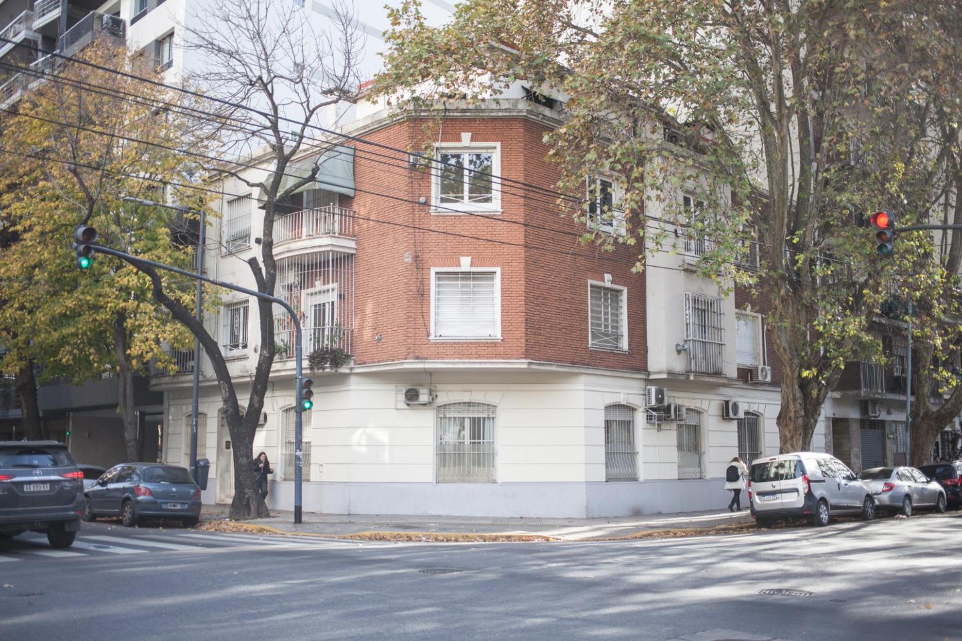 Apartment Clasico Y Moderno En Crespo *