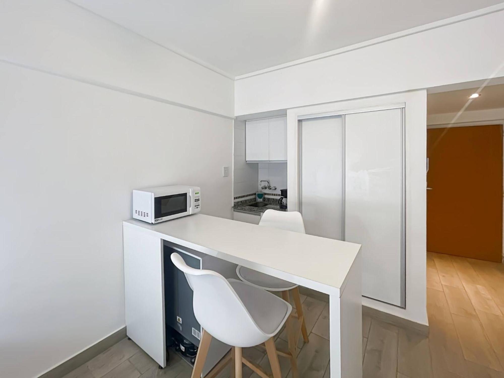 Apartment Modern With Amenities In The Heart Of The U4 *