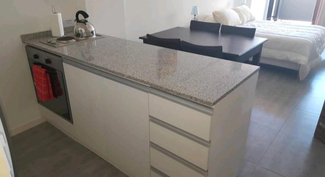 Hermoso Depto Sobre Calle Paraguay Apartamento *