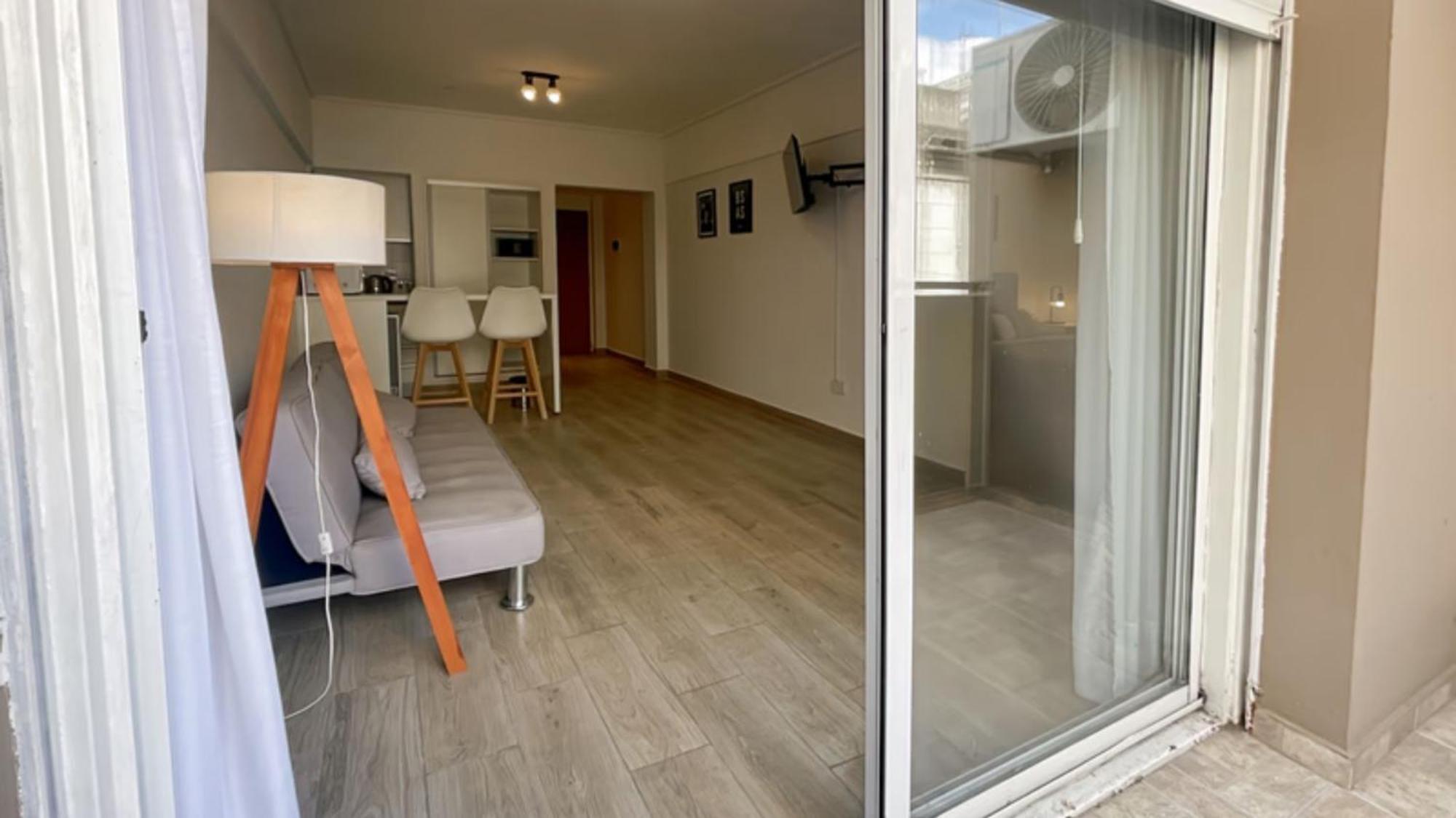 Apartment Modern With Amenities In The Heart Of The Saenz Pena -u4 Buenos Aires